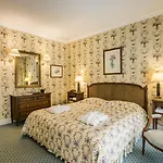 Bel Air Trail & Wellness 4*