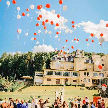 Bel Air Trail & Wellness Отель Эхтернах
