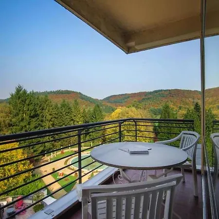 Bel Air Trail & Wellness 4*