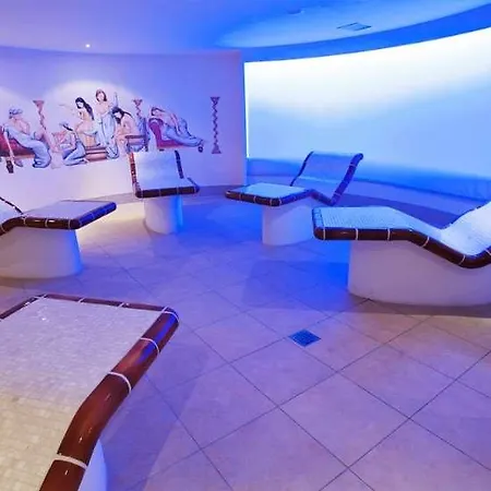 Ξενοδοχείο Bel Air Trail & Wellness 4*